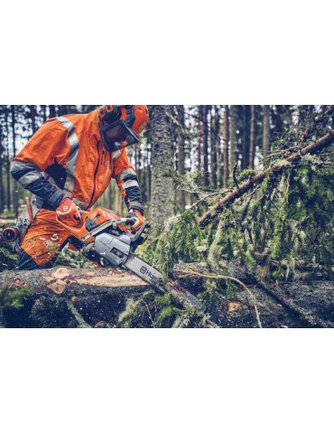 Husqvarna 560 XP® Mark II 2
