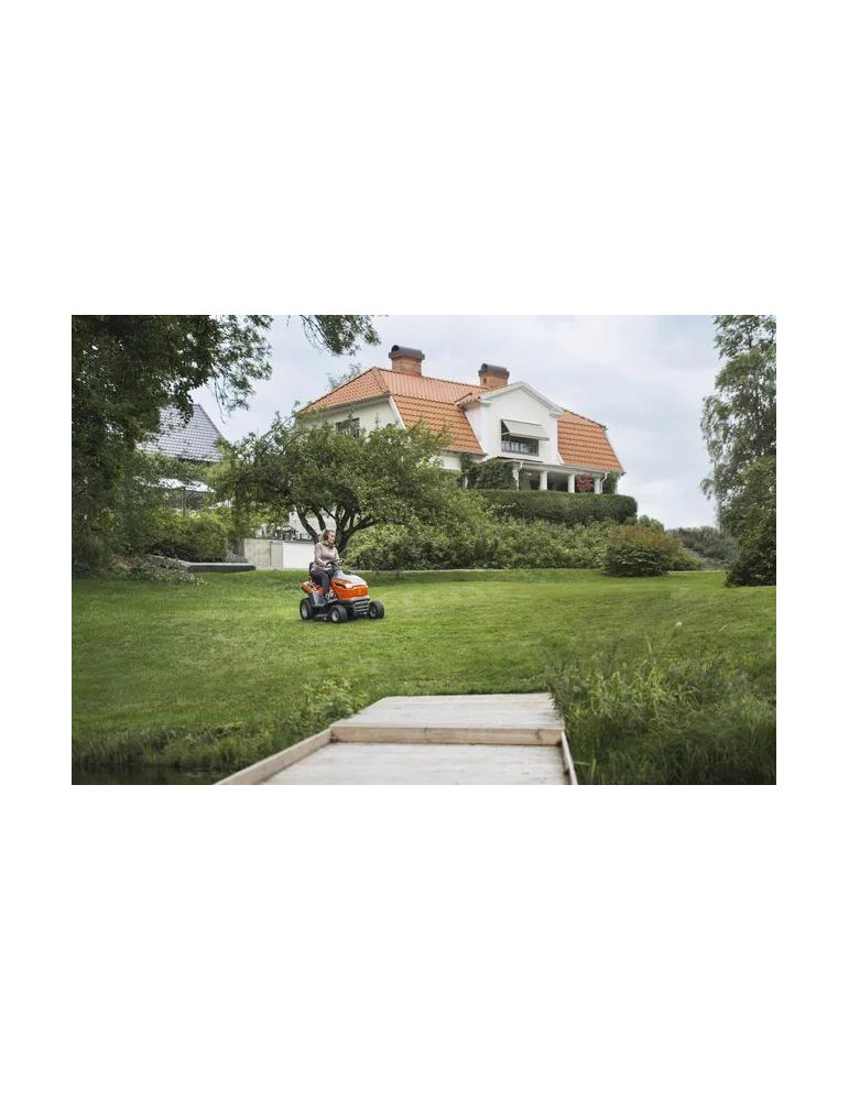 Traktory ogrodowe - Husqvarna TS 112