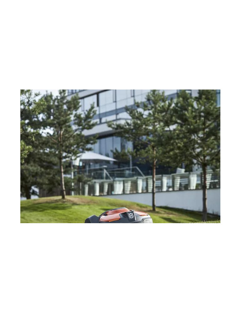 Roboty koszące - HUSQVARNA AUTOMOWER® 550 EPOS