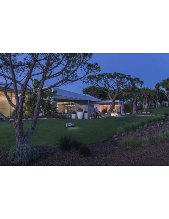 Roboty koszące - HUSQVARNA AUTOMOWER® 450X