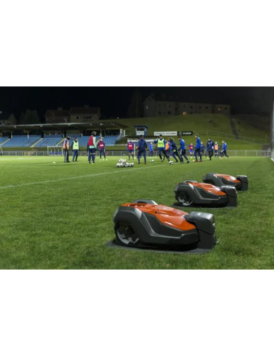 Roboty koszące - HUSQVARNA AUTOMOWER® 550