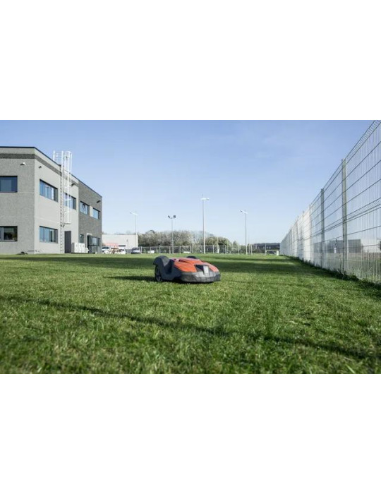 Roboty koszące - HUSQVARNA AUTOMOWER® 550