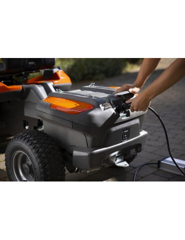 do urządzeń akumulatorowych - Ładowarka Husqvarna PS300C 2