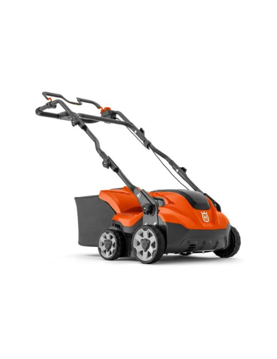 Model HUSQVARNA S 138i z akumulatorem i ładowarką