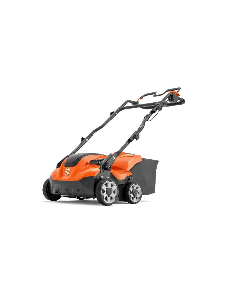 Model HUSQVARNA S 138i z akumulatorem i ładowarką