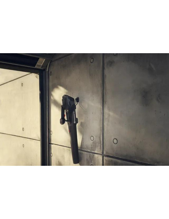 Husqvarna Aspire™ B8X-P4A z akumulatorem i ładowarką