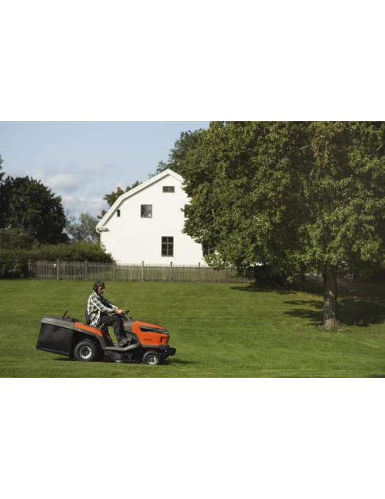Traktory ogrodowe - Husqvarna TC 220T
