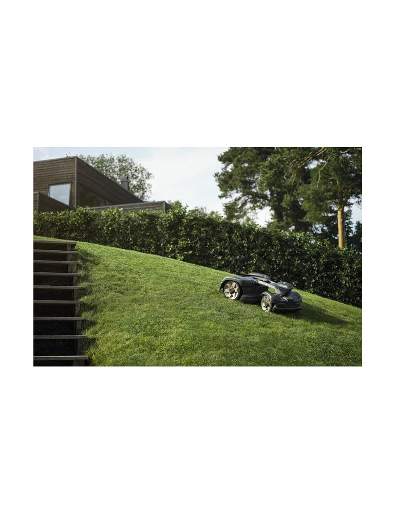 Husqvarna Automower® 435X AWD NERA z technologią bezprzewodową