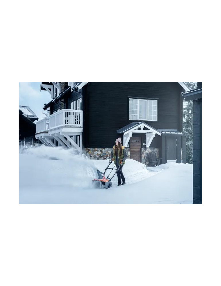 Odśnieżarki - Odśnieżarka Husqvarna ST 143i